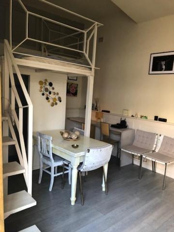 Apartamento Centro Poggio Imperiale Loft Incantevole *